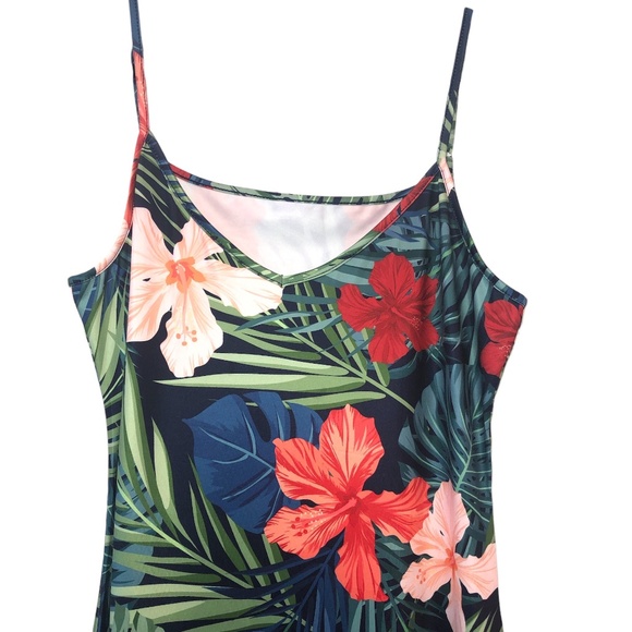 Women’s Summer Maxi Dress - Picture 3 of 8